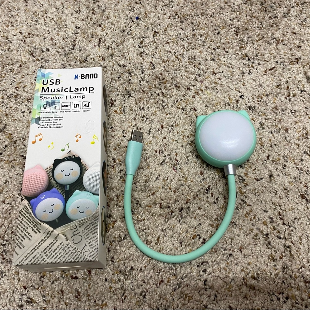 Bluetooth speaker lamp flexible USB teal cat packable kids adults new in box